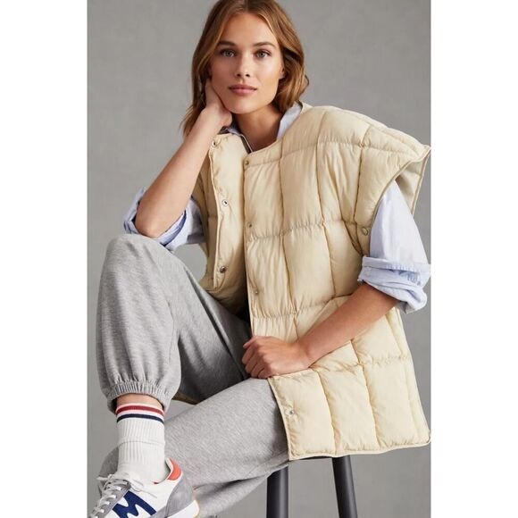 Pilcro by Anthropologie Jackets & Blazers - Anthropologie Pilcro Short Sleeve Puffer Beige Boho Vest Sz One Size